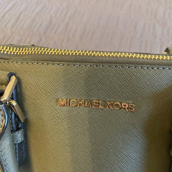 MICHAEL KORS  large SAGE green SATCHEL FREE shipping - Picture 7 of 12